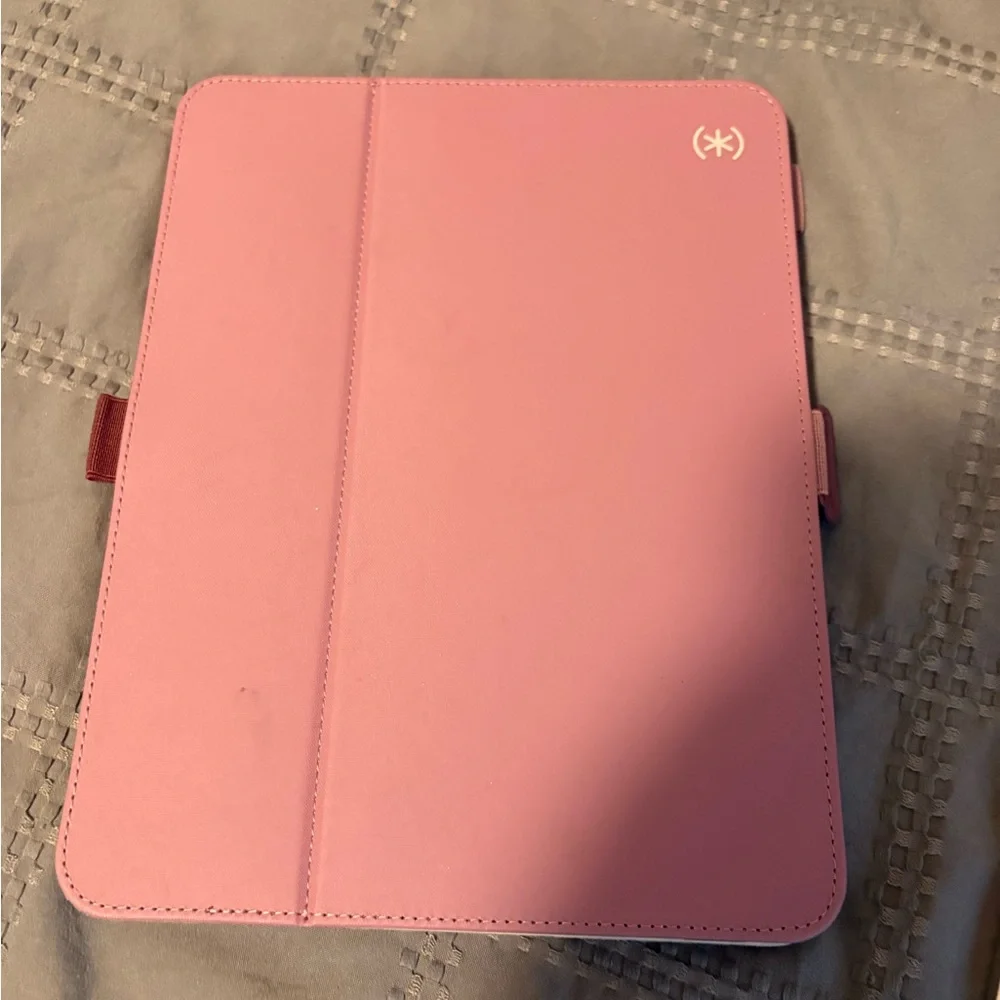Apple Tablet - Sleek Silver Finish